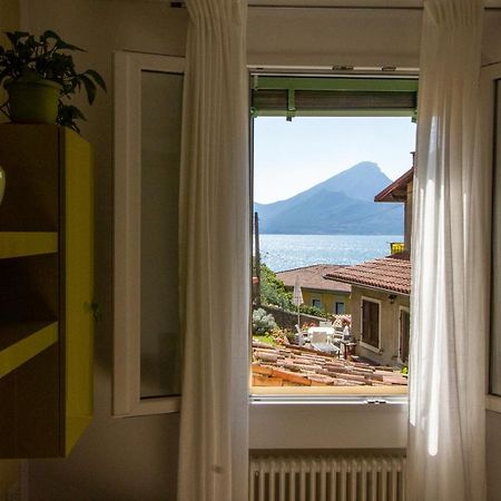 La Dolse Ca' - Lago Di Garda Brenzone sul Garda Bagian luar foto